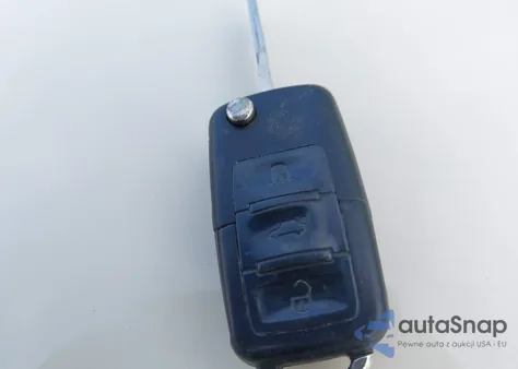 2005 Volkswagen New Beetle Gls из США, поврежденный, VIN 3VWCM31Y95M306381